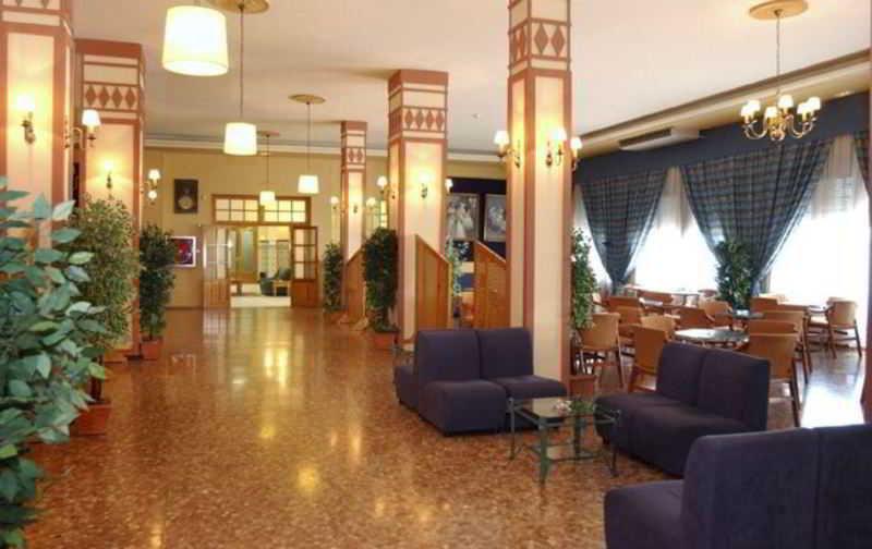 Kross Nuestra Senora De La Victoria Rincon de la Victoria Interior photo